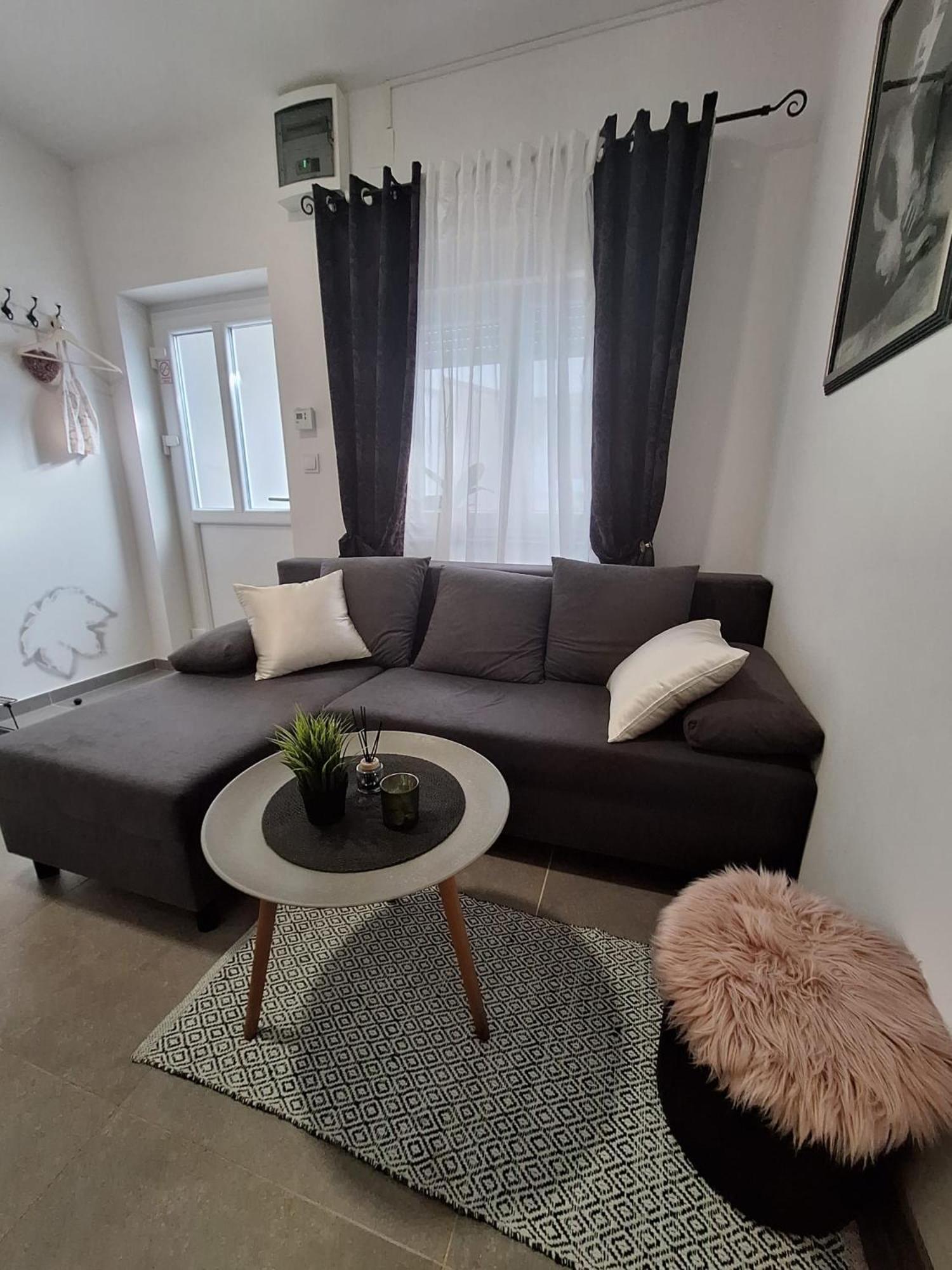 Studio Apartmani Louis I Lola Zagreb Exterior photo
